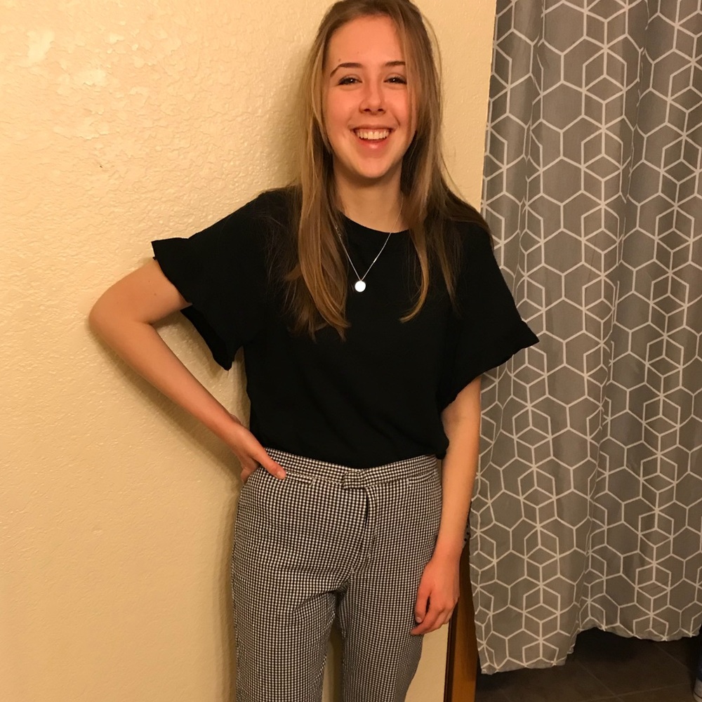 Meet your Posher, Anna